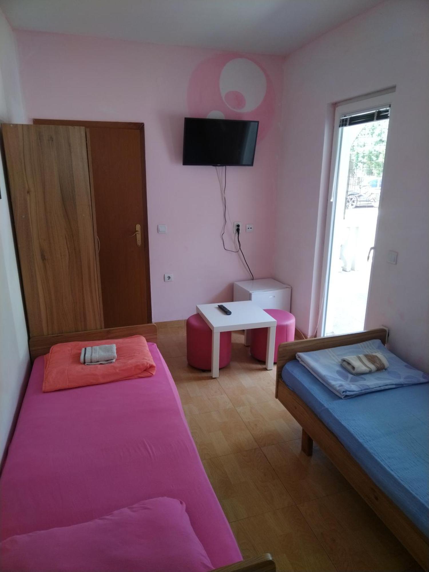 Apartmani Pikula Сутоморе Екстериор снимка
